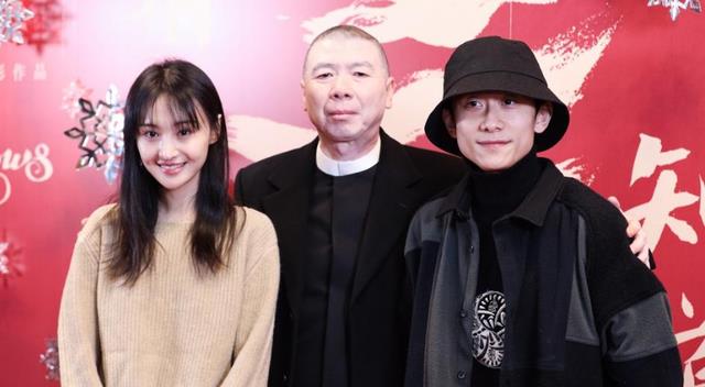 张若昀|郑爽被封杀7天后，冯小刚一句话扯下“遮羞布”背后5位金主全曝光