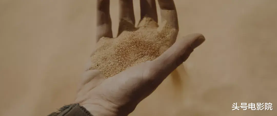 袁咏仪|最难拍科幻片首映，获8分钟起立鼓掌！被赞太空版《权力的游戏》