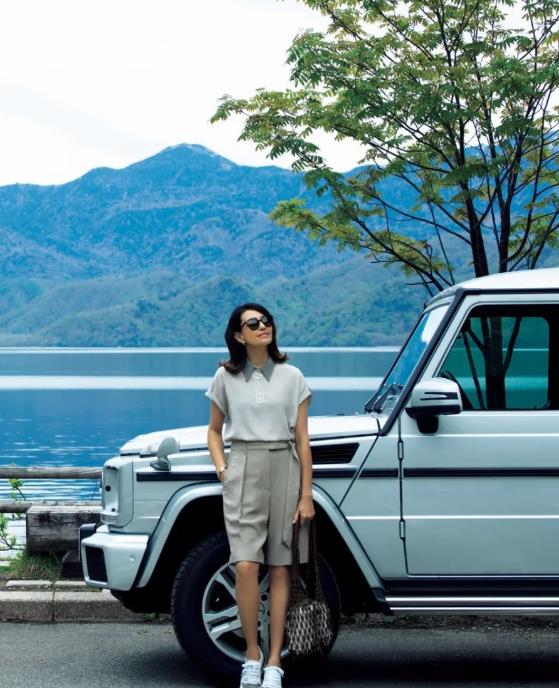 蔡宏志聊时尚|早秋极简穿搭，美得很高级！