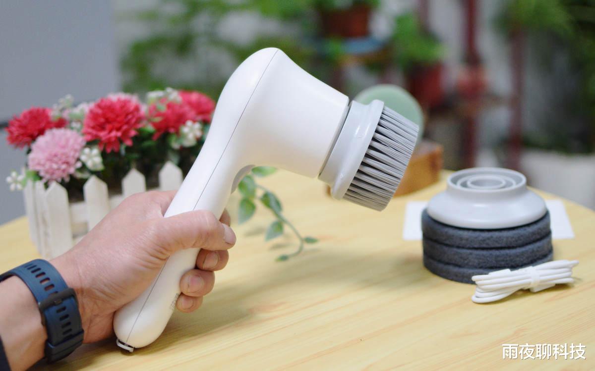 油污不沾手,厨房干净有新招:小米有品魔雅清洁刷