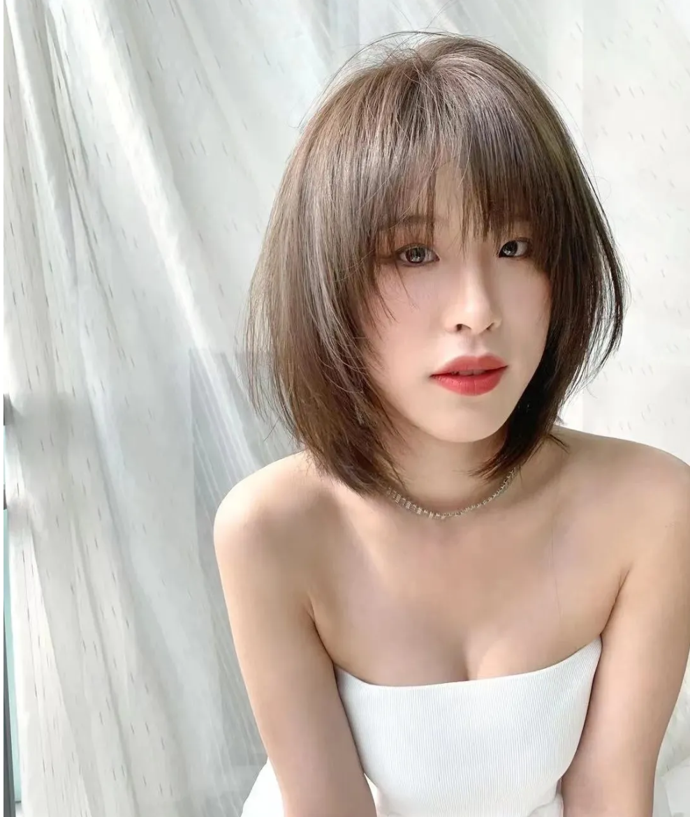 发型|这16款发型很受欢迎,立体瘦脸又解暑,越来越多女性这样剪
