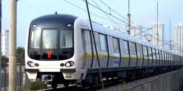 周镜谈综艺 176kmh!十八号地铁线创造国内最快速度,外媒:中国速度