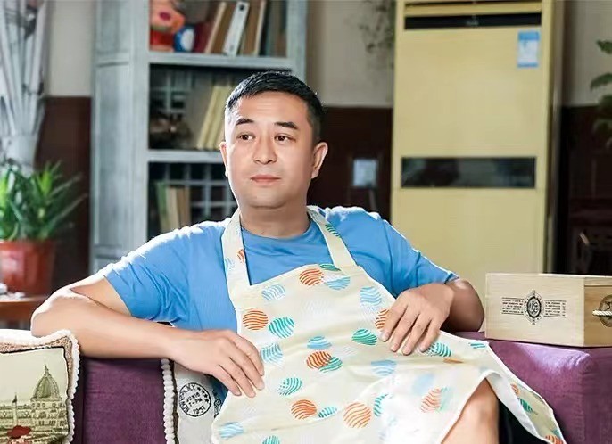 周迅|仅播2集收视破1,力压张国立新剧,终于有一部可以熬夜狂欢的剧了