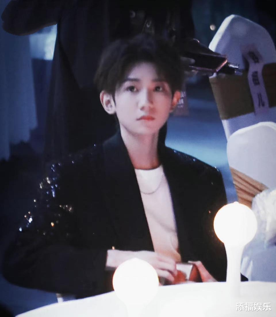 王源|魏大勋更新动态“感谢”王源，文案引误解，害粉丝们白高兴了一场