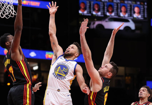 斯蒂芬·庫里|4巨頭84分，勇士險掀翻黑馬！庫里37分5板8失誤，卡佩拉24+18暴走