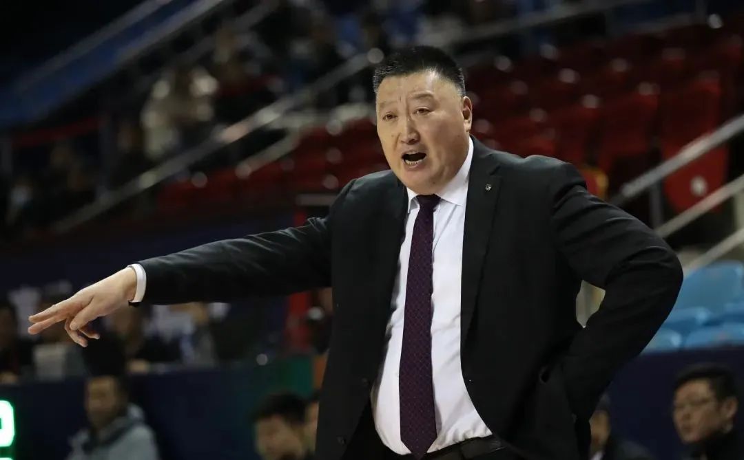 张宁|绝平上篮+干翻外援！张宁仅得7分，凭什么出场35分钟？
