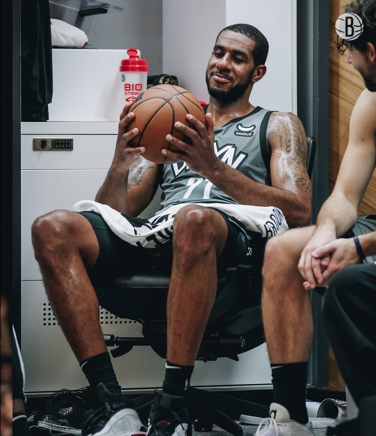 明乐说育儿|综述-哈登复苏改写历史詹皇复出弑旧主,乔治42+8快船第4败