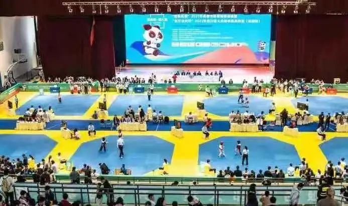 富顺快报 燃！富顺这个学校在跆拳道比赛中创佳绩，有你认识的吗？