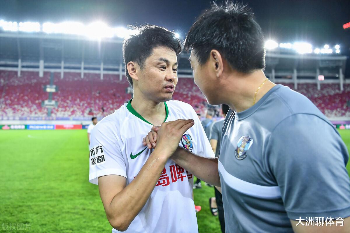 青岛队|昨晚十点！青岛队传出消息：有球员曾想过退役，如今绝杀拿三分