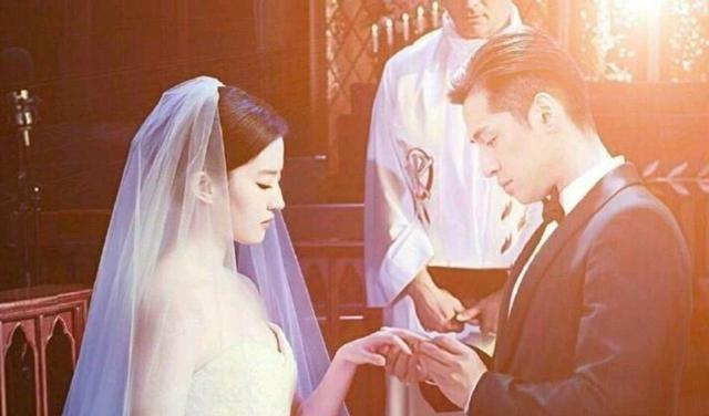 刘亦菲|胡歌方辟谣与刘亦菲结婚后，刘亦菲被爆出好消息