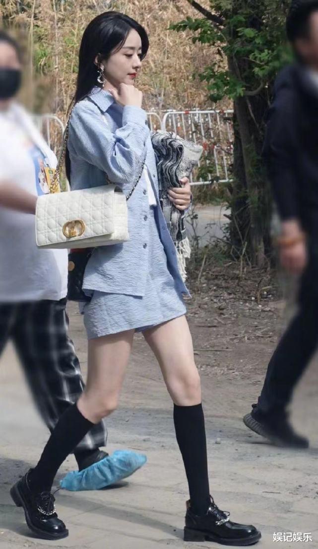 冯绍峰|冯绍峰离婚前游玩照曝光，对颖宝体贴，被曝曾为挽回婚姻带她旅行