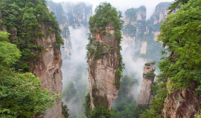 湖南 湖南县城再次开挂，276亿高铁项目即将落成，经过多个旅游胜地