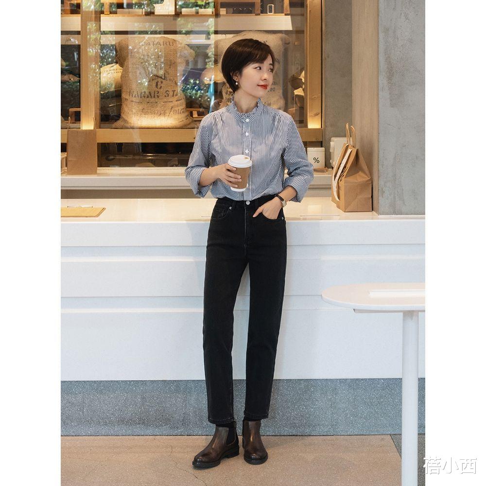 蓓小西 阔腿裤已经out了，今年流行“牛仔裤”，搭配针织衫、外套真洋气