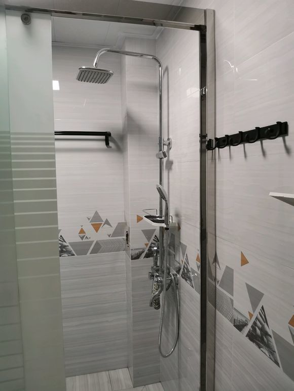 简易设计|新房完工了,墨绿色为主调,目前花18W,被橱柜颜色败笔了