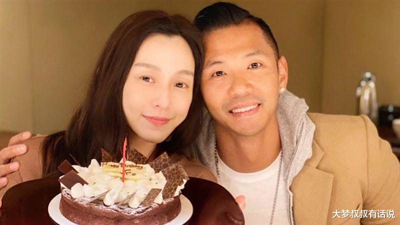 街拍|王力宏爆出关回吾疆！休旅车进出被直击…驾驶疑好友陈建州