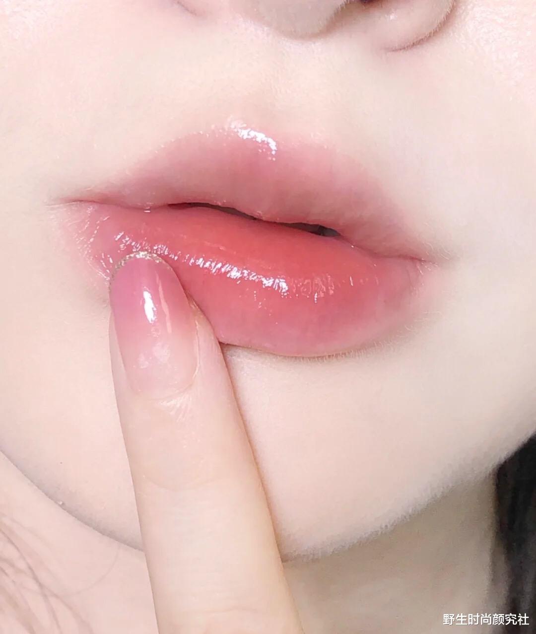 张柏芝|干唇的女人如何养成“嘟嘟唇”?坚持3个习惯, 不用一个暑假就见效