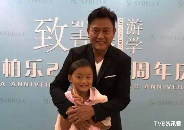 周生辰|离婚失业双重打击！前TVB当家小生坦言想过自杀：但要为女儿撑下去