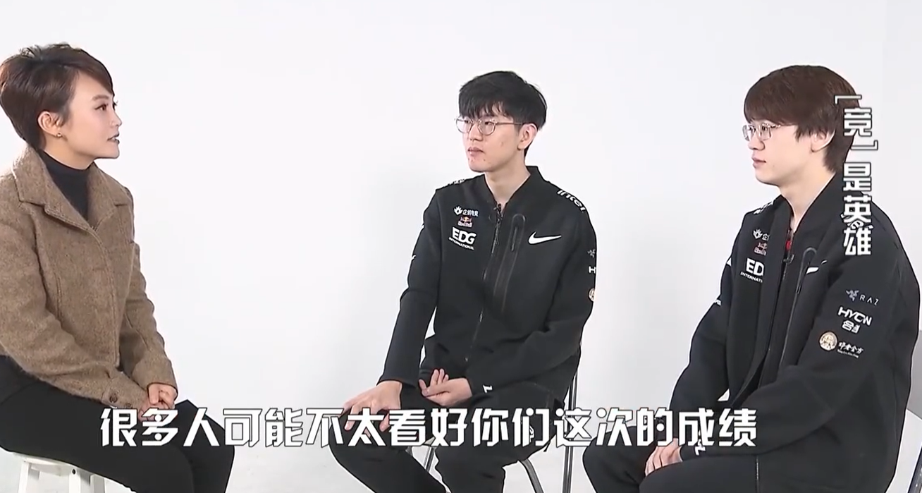 RNG|RNG纪录片小虎成主角,自嘲s10战绩:那种结尾配不上我的职业生涯