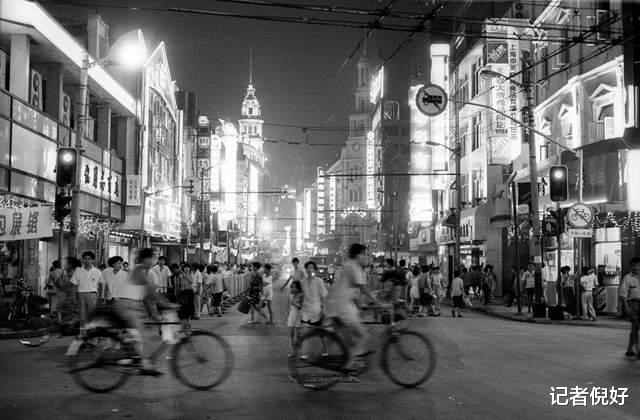 厨师 知青的爱情：干部之女嫁给农场厨师，贫苦半生，靠一碗馄饨翻身