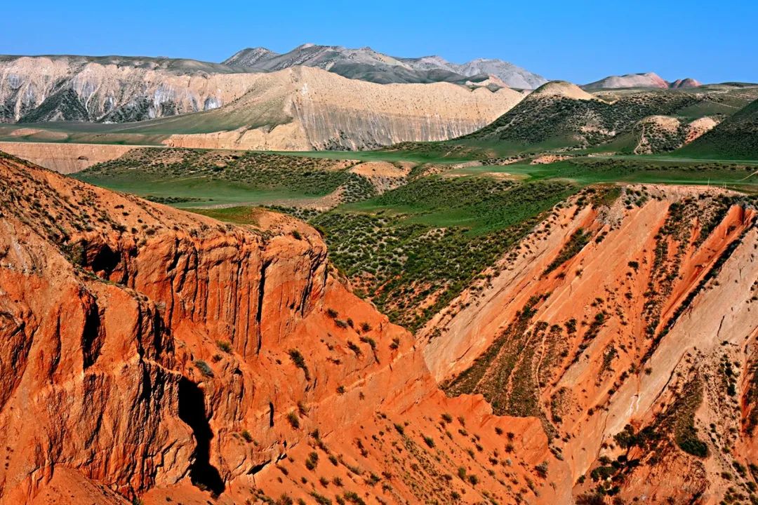 乌鲁木齐 距乌鲁木齐1h，新发现一条荒废半个世纪的绝美天路，虐过独库，美过318！