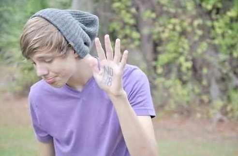 知一先生|立秋出生的男孩起名：英俊潇洒高冷霸气的古风男孩名