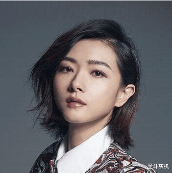 潜规则|有实力的她因拒绝导演潜规则，多年后终于走红，坚持这两字很难得