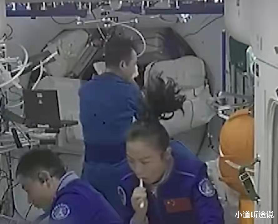 王亚平太空出差半年，过年都不能和家人团聚，有什么补贴？