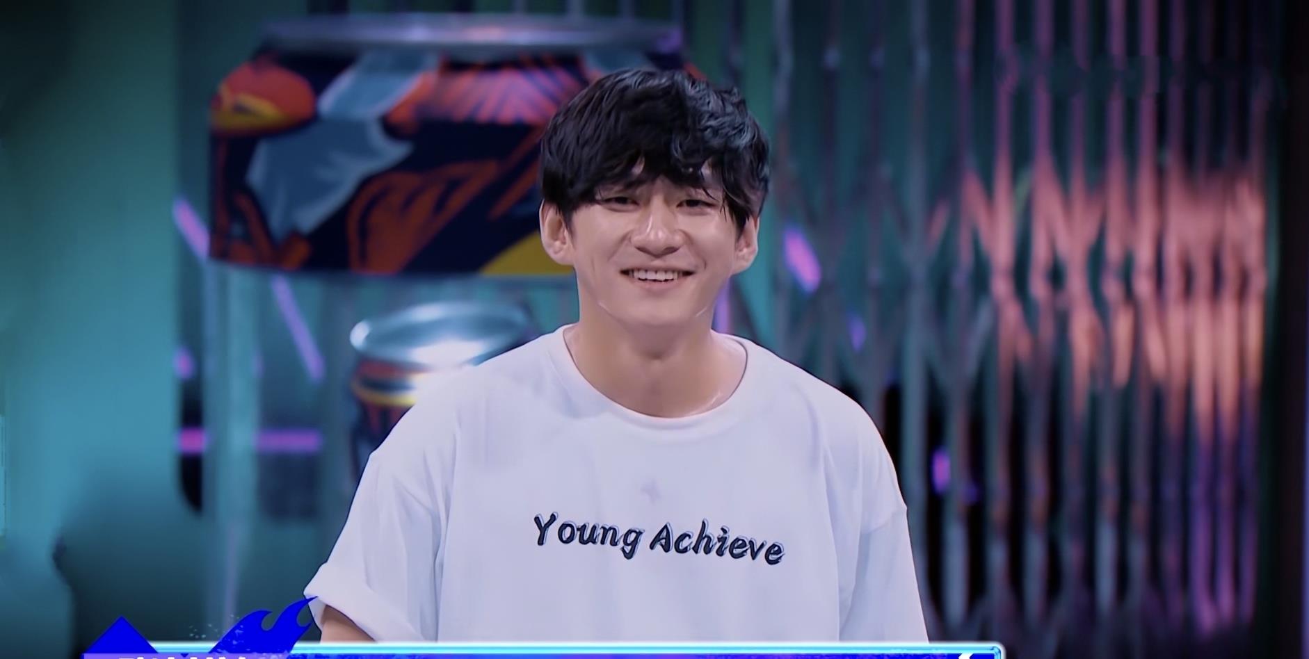 欧阳娜娜|《街舞4》首位冠军淘汰，韩宇发文回应，网友表示不会感到失望