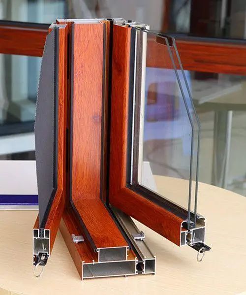 |为什么家家户户都用断桥铝门窗？住了10年亲身体验，好处太多了