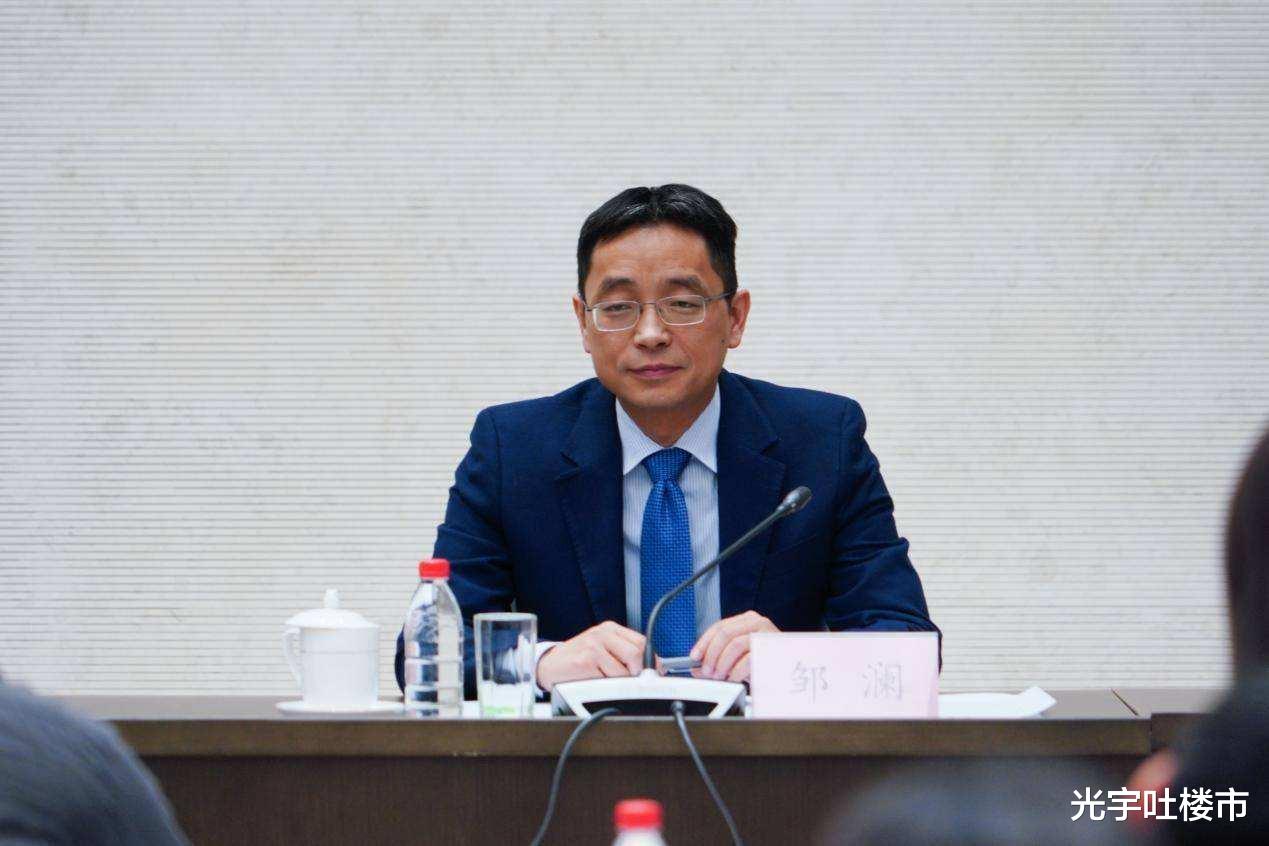 |房地产行业大洗牌，央行出招化解房企问题，释放了5大信号