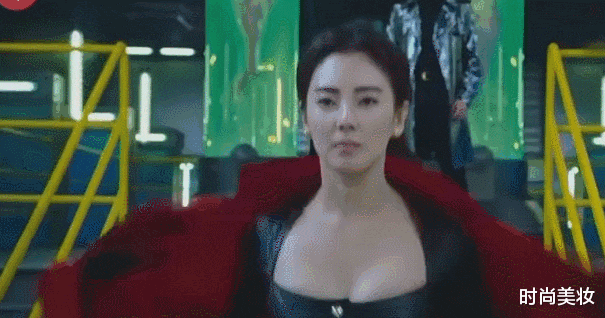 时尚美妆|张雨绮化妆台曝光！豪华程度堪比“美容院”，32岁看着像“00后”