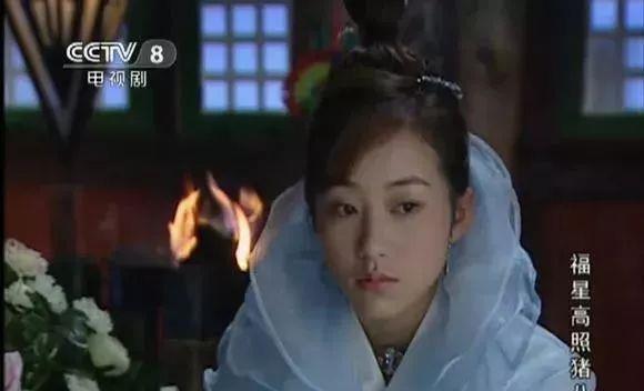 韩雪|出生名门，嫁大18岁的富豪，出道20多年，韩雪如果不装，早就红了