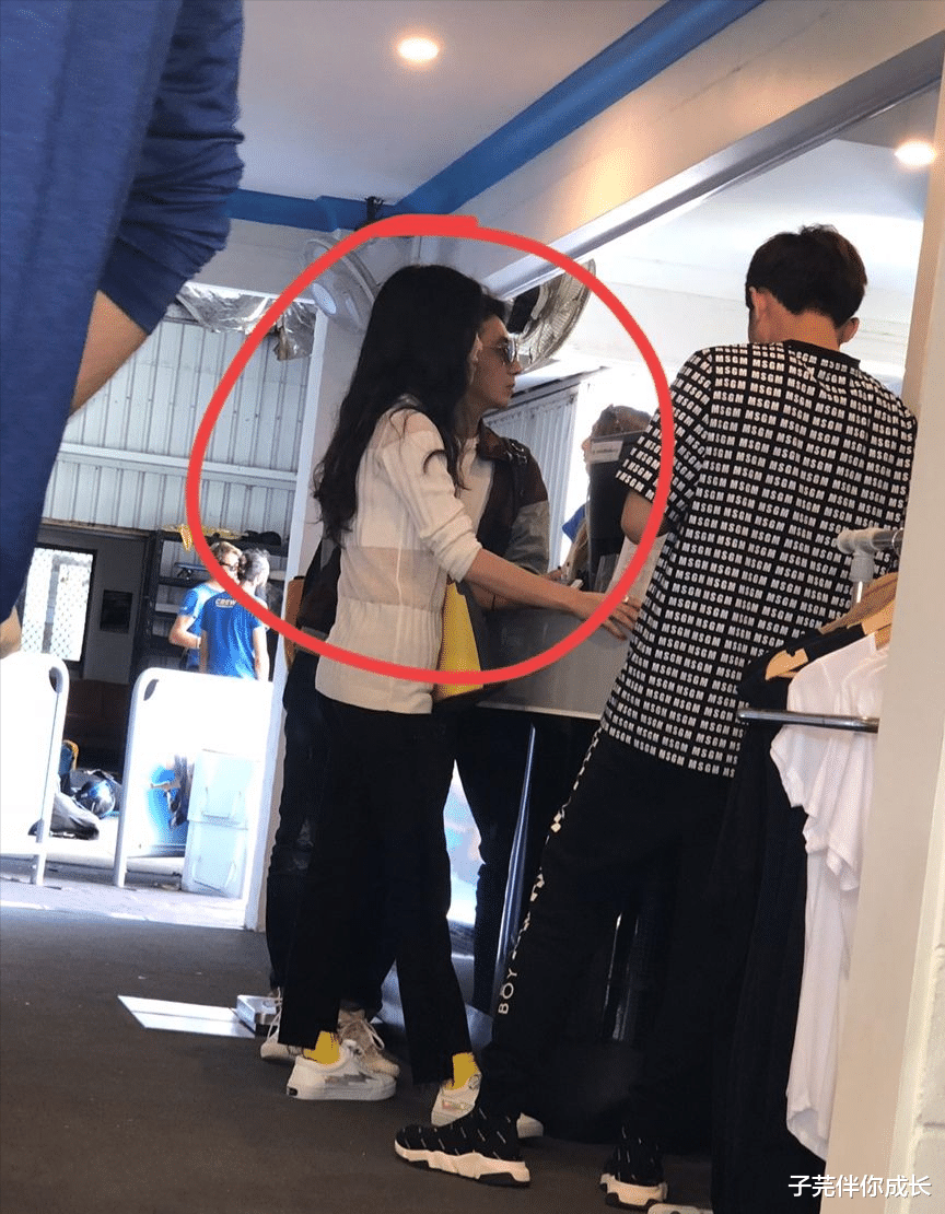 子芫伴你成长|我跟母亲聊林生斌，她笑了：现实中的林是大多数