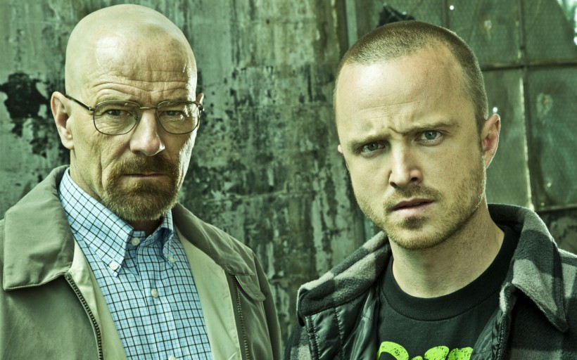 美丽|《绝命毒师》为什么沃尔特被称为\老白\, 杰西被称为“小粉”？