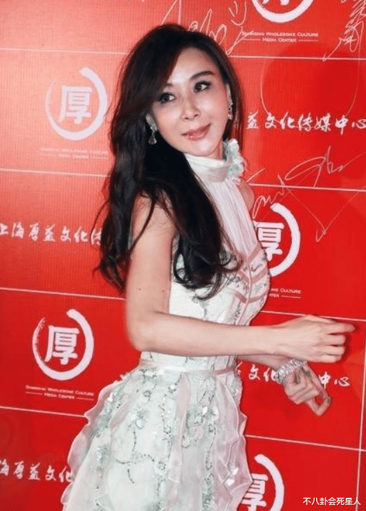 黄奕|美人脸越来越垮，“丑”的却越来越好看？9位女星的颜值大翻转