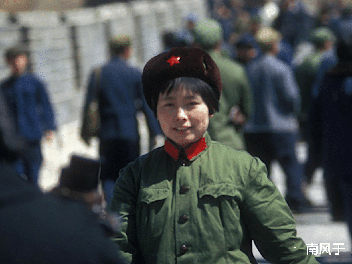 艺伎|39张无PS的老照片，张张匪夷所思，艺伎正给顾客做鬼脸～