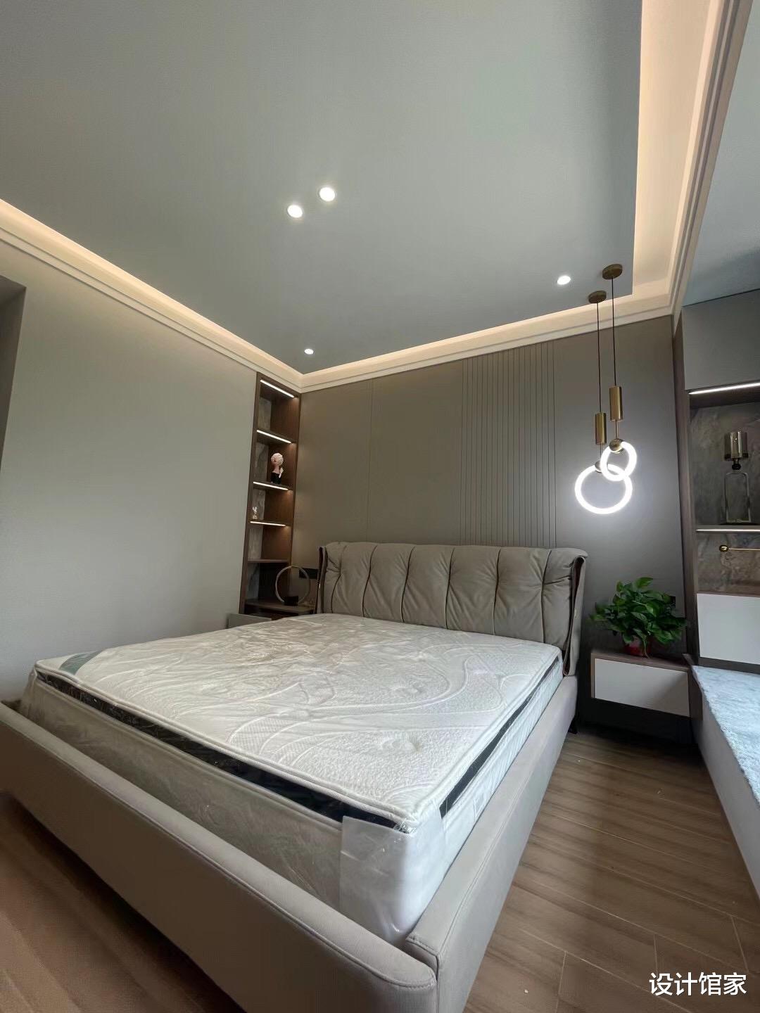 |新婚小夫妻的120平三居室,耐看又不容易过时,实景更有格调