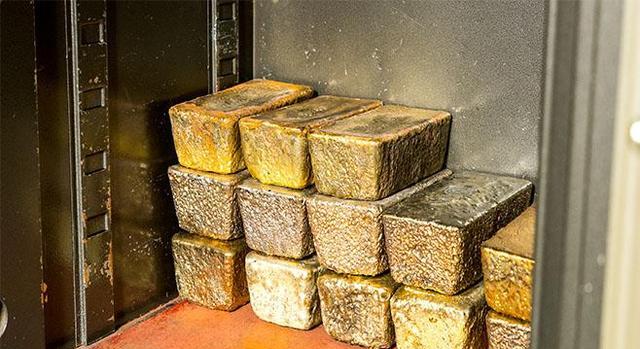 黄金 万亿美债被抛售，美国不敢阻止中国运回黄金，罗杰斯：将付出代价