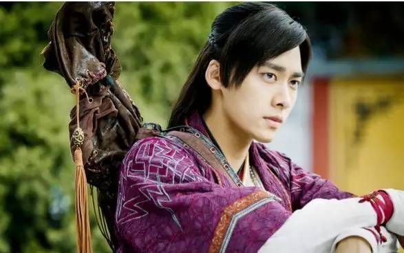 李易峰|李易峰之后，谁是欢瑞娱乐一哥？成毅和任嘉伦之间展开明争暗斗？