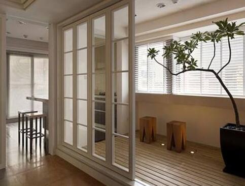 阳台装修还在装推拉门隔断吗？现在都流行这样设计，既宽敞又实用