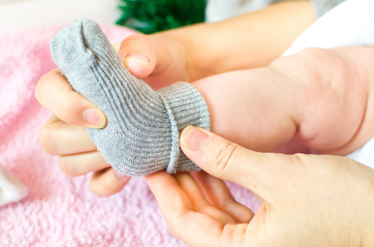 母婴参考|宝宝怕冷又怕热，秋冬季节如何保暖？捂好三部位，是少生病的关键