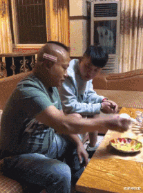 搞笑神回复|神回复:很久没舔喜欢的女生了,今天突然来问我,只能说实话了!