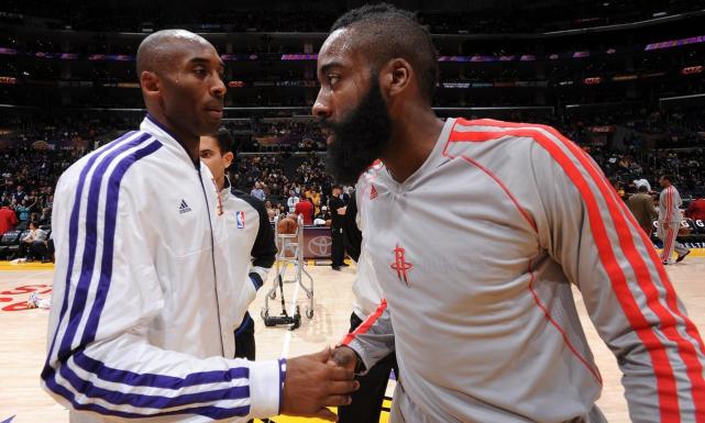 詹姆斯·哈登|31歲的哈登，31歲的科比，31歲的麥迪，沒(méi)有對(duì)比就沒(méi)有尷尬！