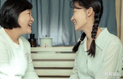 袁姗姗|袁姗姗为旧事道歉，张小斐居然如此回复，网友：袁姗姗别蹭了！