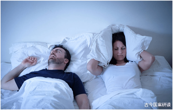 花生|经常抽烟的人，手上若是出现这“玩意”，可能是肺已“扛不住”，坚持5步骤，增强肺活力