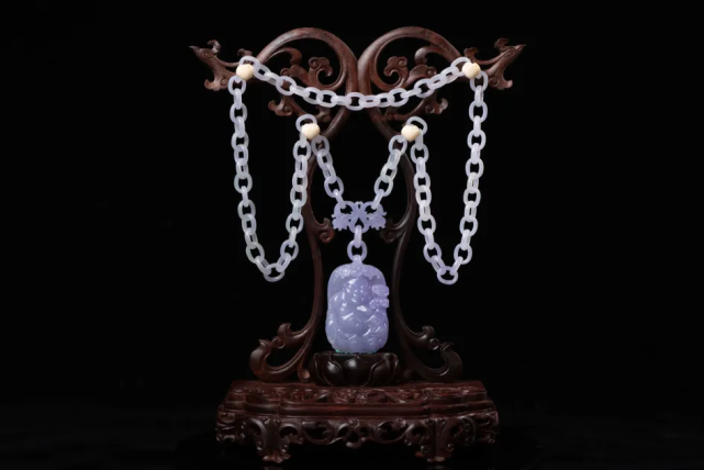 玉雕|带领中国当代玉雕艺术品走向国际拍卖舞台第一人——袁新根