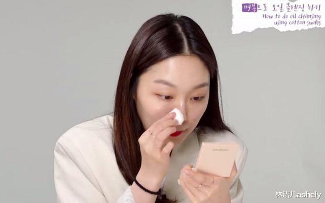 化妆师|你与化妆师的差距就一根化妆棉棒？它可是好莱坞女星手包里的秘密