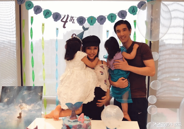 王力宏|两年前,在同一个地方,王力宏和汪小菲都各自亲吻了自己的妻子