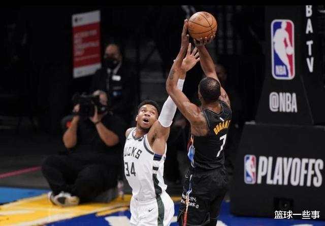 篮网队|篮网2: 1雄鹿!帕金森怒喷纳什,拉文拒绝1.56亿,乌布雷被哄抢!