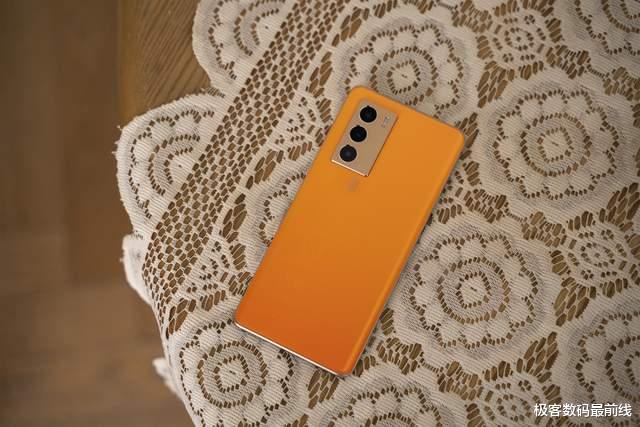 高通骁龙|2.5K档少有的全能机型！双芯旗舰iQOO Neo5S全面测评